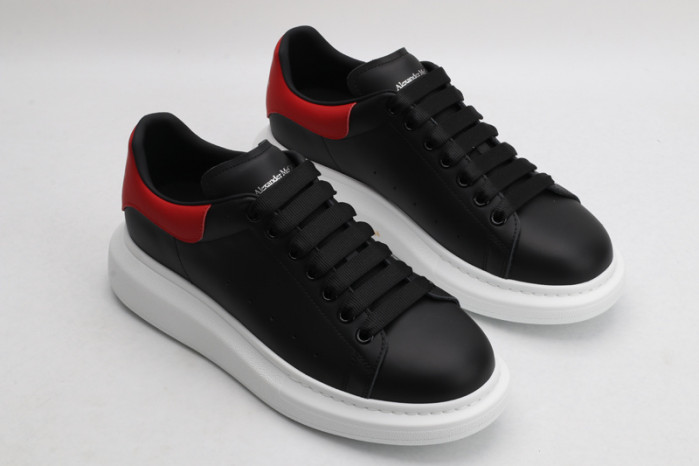 A1exa*der Mcqv*en SNEAKERS MC5563-025