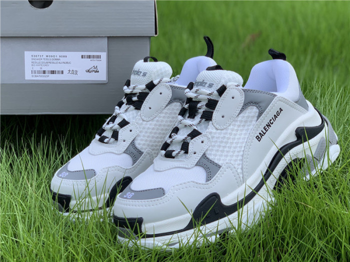 blcg sneaker triple.s sneakers bl5632-011