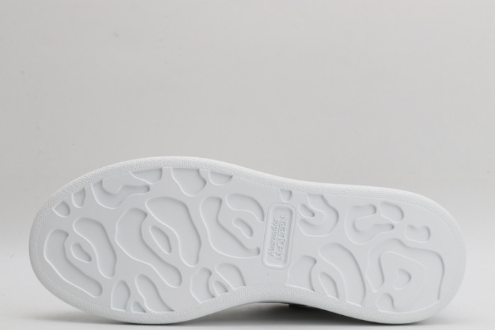 A1exa*der Mcqv*en SNEAKERS MC5563-087