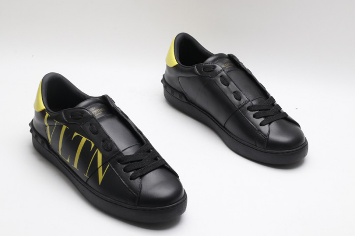 v*lentino sneakers va1085-247