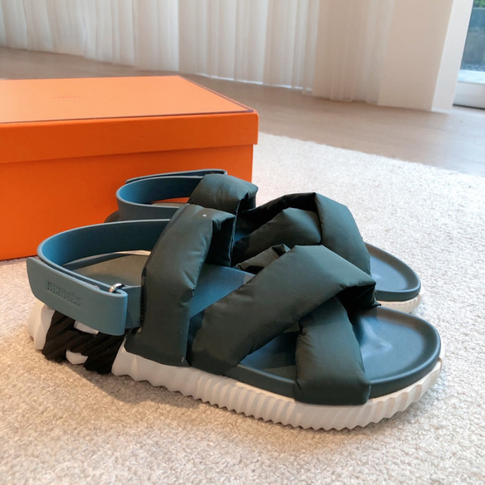 he*mes slide cu526-2066