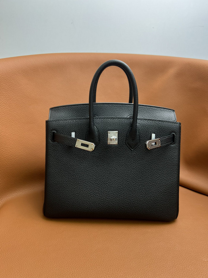 Her*mes bag B0113-203