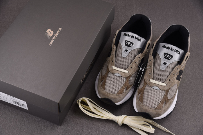 JJJJound x New Balance 993 Made in USA 
