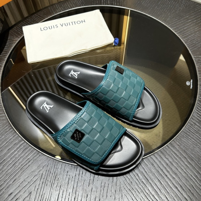 1*V SLIPPERS 11V0107-068