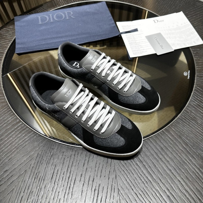 D10R SHOES B01 D896-185