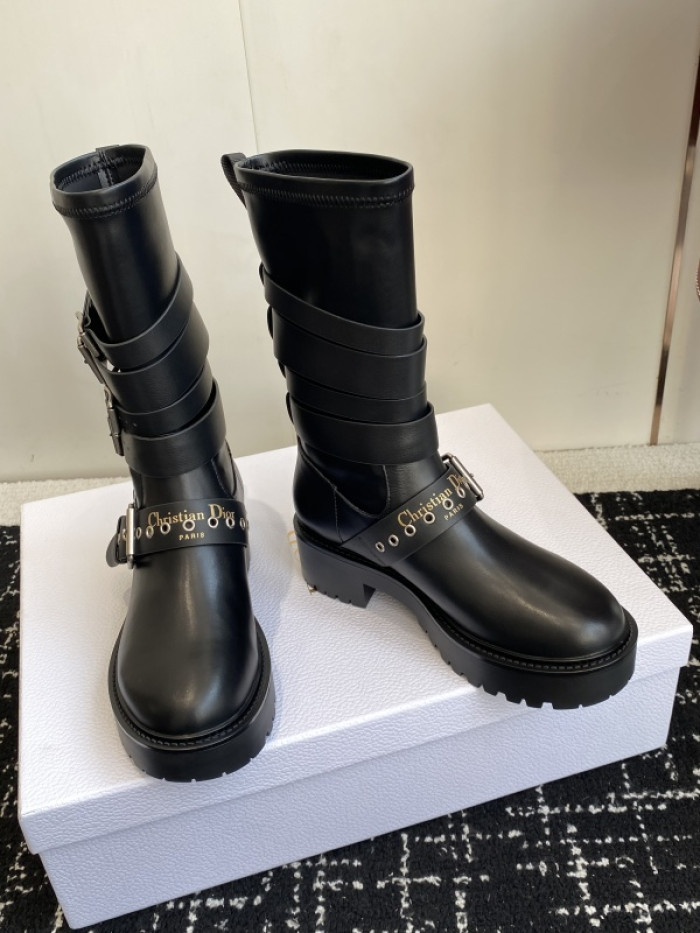D10R Boots D897-173