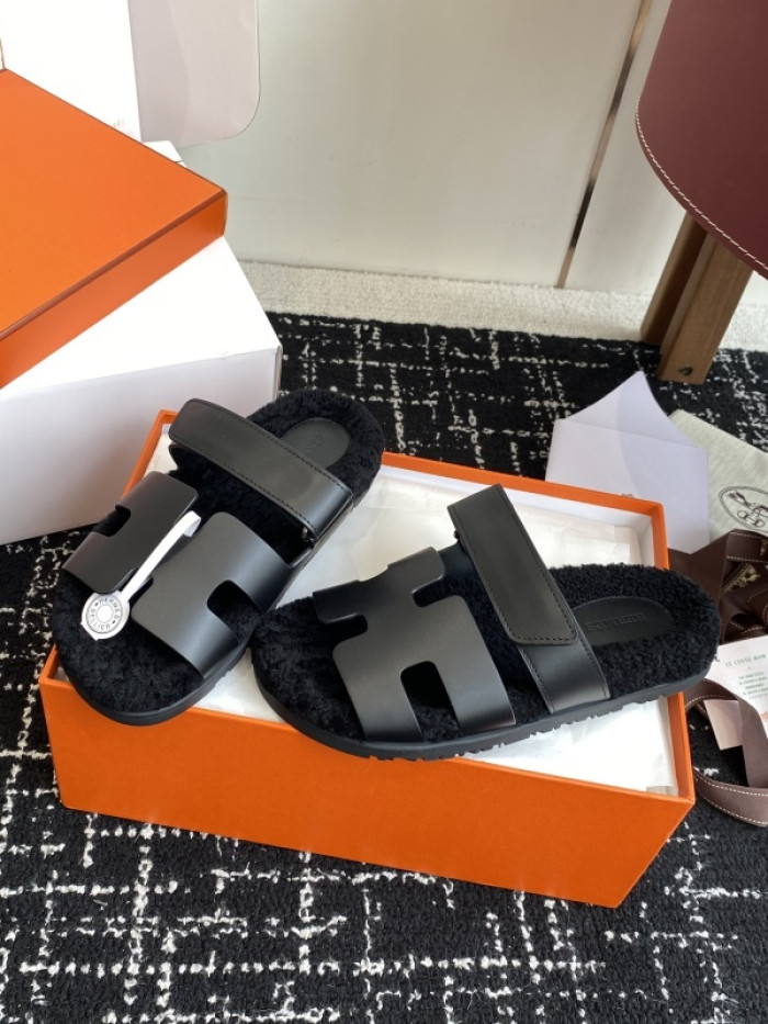 He*mes Slide CU526-2157