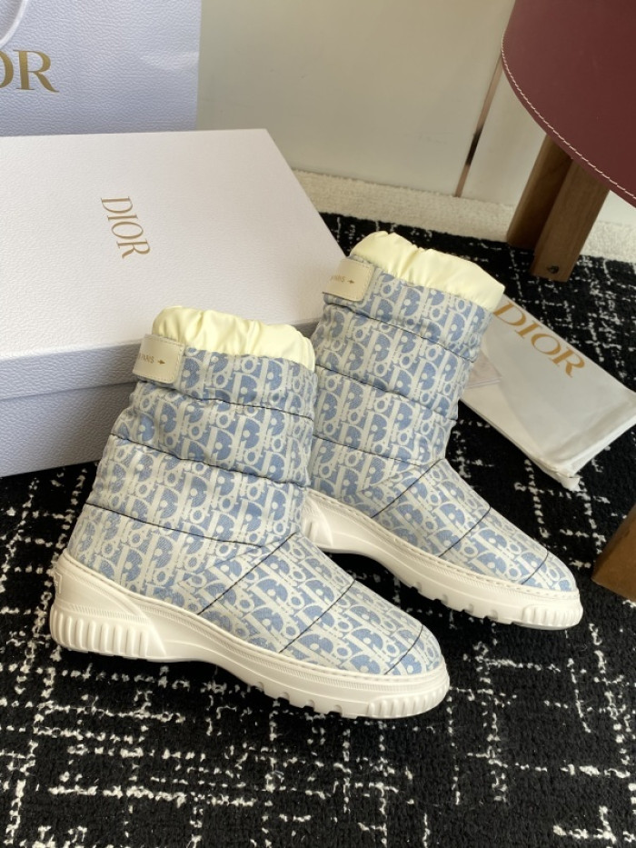 D10R BOOTS D897-183