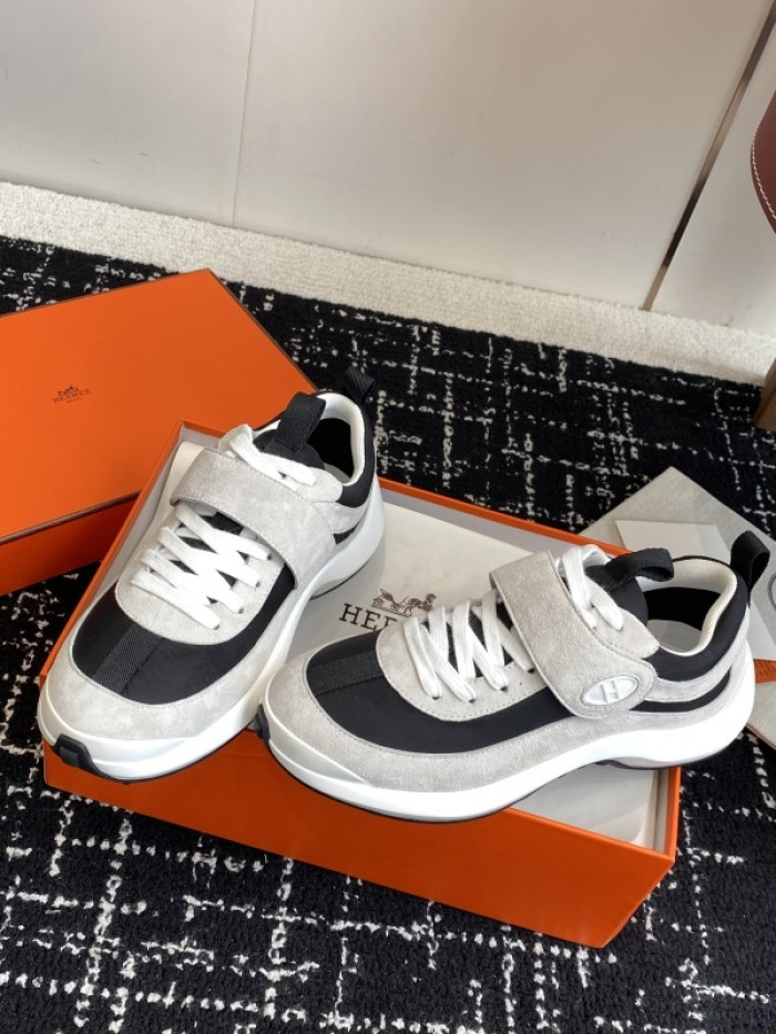 HER*MES SNEAKER HM1028-131