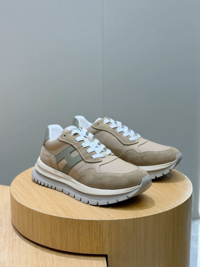 HER*MES SNEAKER HM1028-152