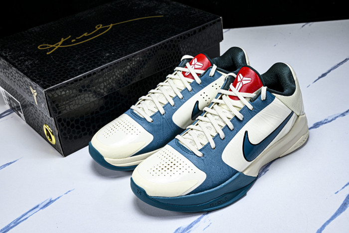 Caitlin Clark x Nike Kobe 5 Protro 
