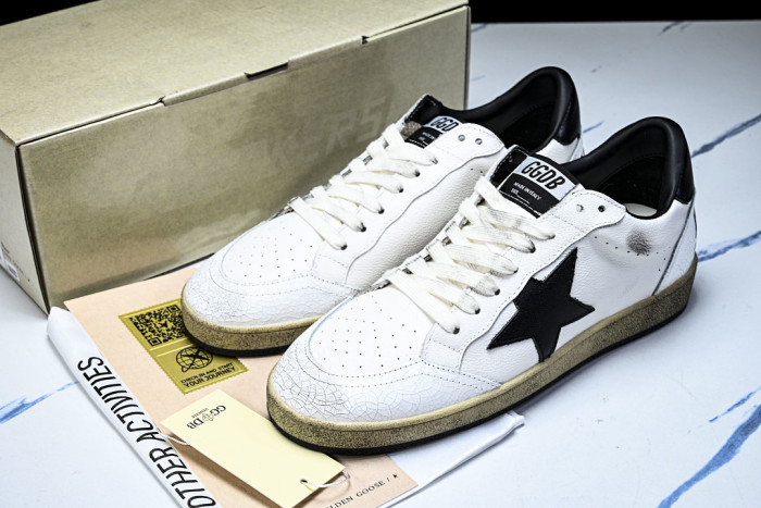G01den G003e SNEAKERS GGS00047