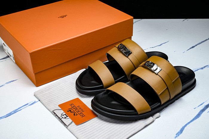 He*mes Slide CU526-2198