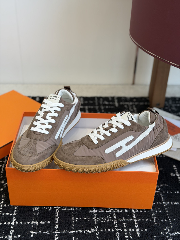 HER*MES SNEAKER HM1028-227