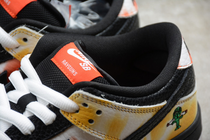 nike dunk low se sail multi-camo dh0957-100