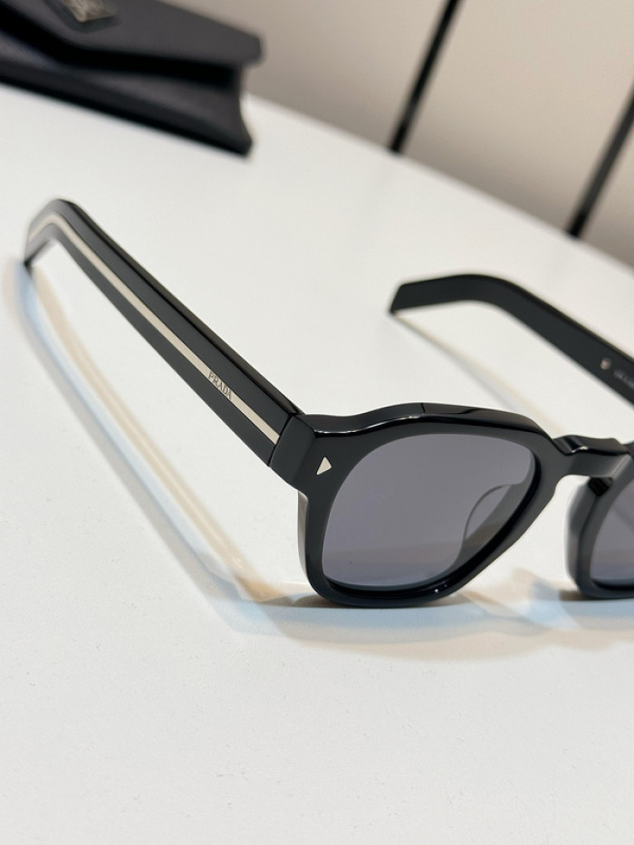 pra*da sunglasses SG0410-020
