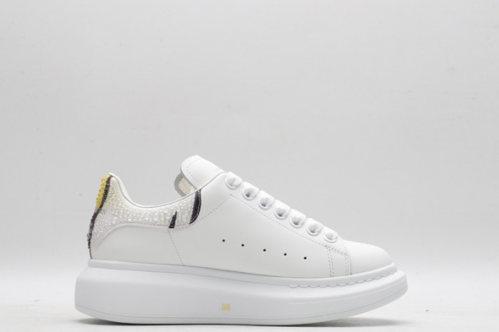 A1exa*der Mcqv*en SNEAKERS MC5563-014