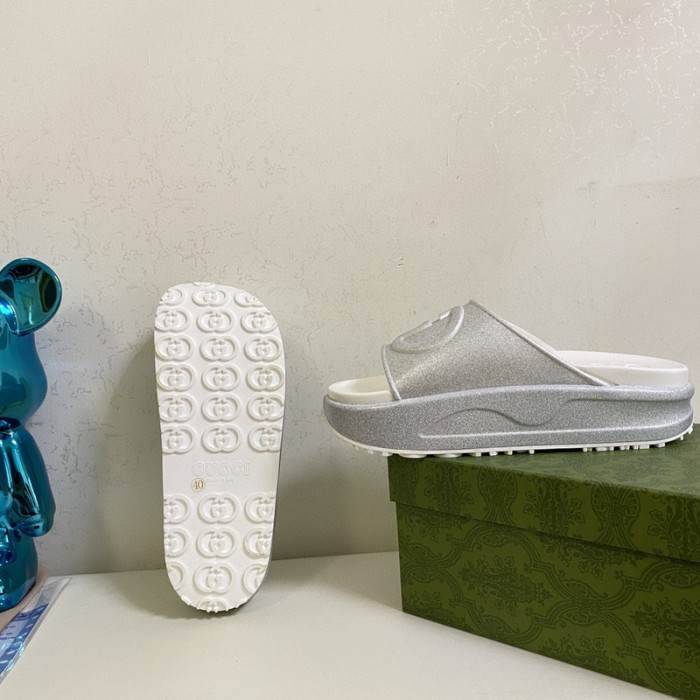 G*u*i slippers gu568-017