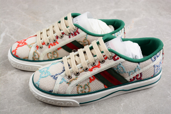 Gv*c LOW-TOP SNEAKER GU58203-2313