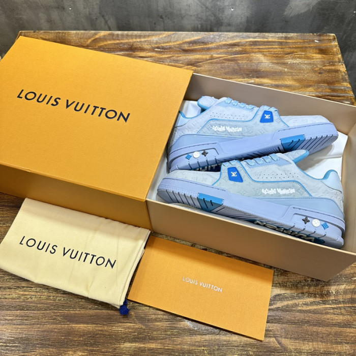 1v sneakers 1v0425-022