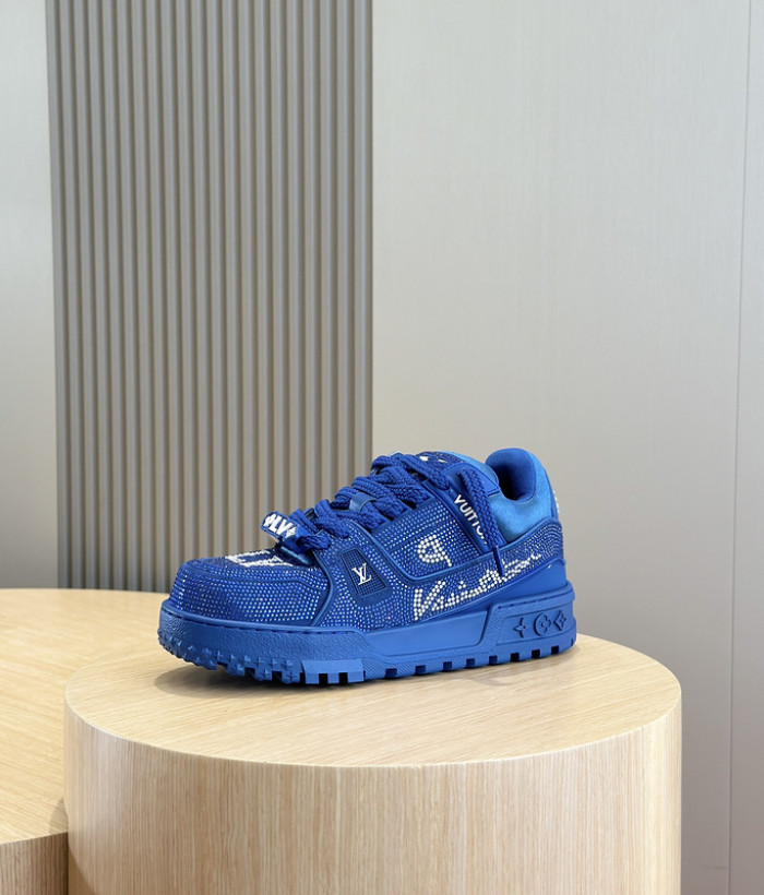 1V SNEAKERS 1V0425-032