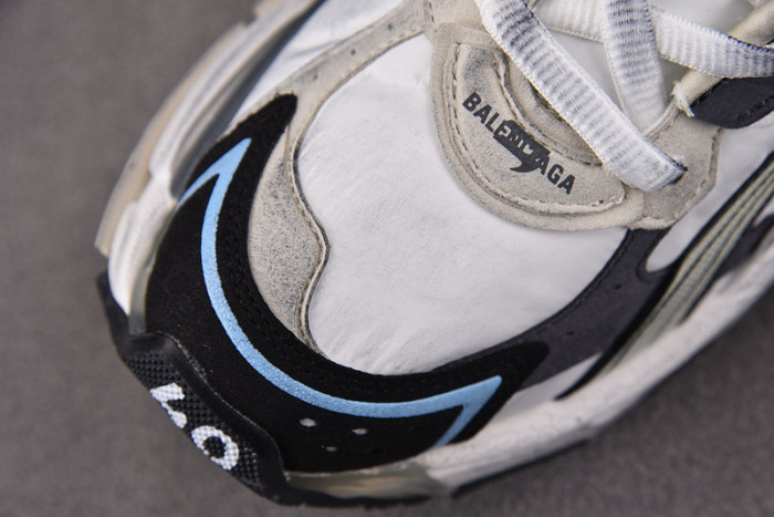 BLCG RUNNER SNEAKER W910