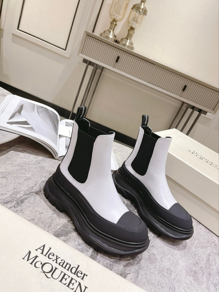 A1EXANDER M*QUEEN SNEAKERS WHGP7-131