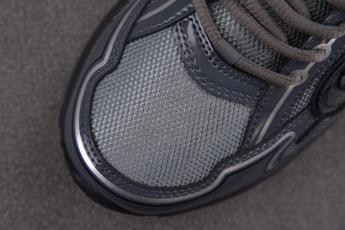 D10R B30 SNEAKERS B3099