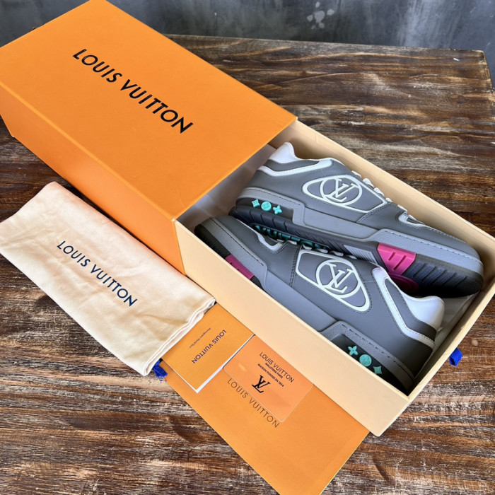 1V SNEAKERS 1V0425-203