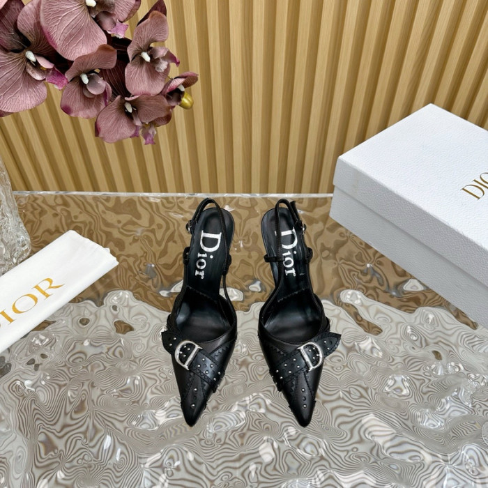 D10R SNEAKERS 8.5CM D896-134