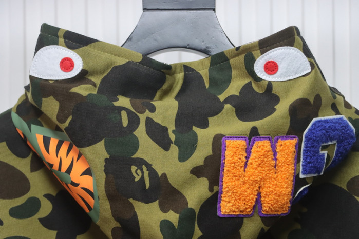 BAPE Hoodie Bape0109-004