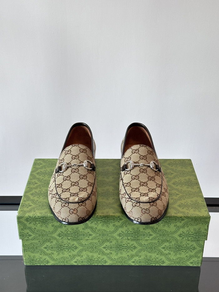 G*u*i1 loafers gu0613-056