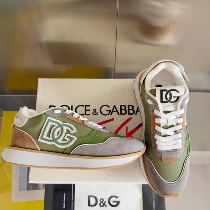 D.G. Sneakers DG210-233