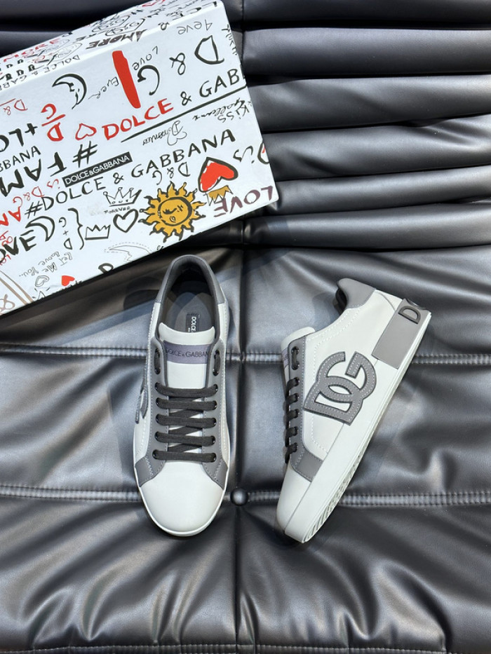 D.G. Sneakers DG210-245