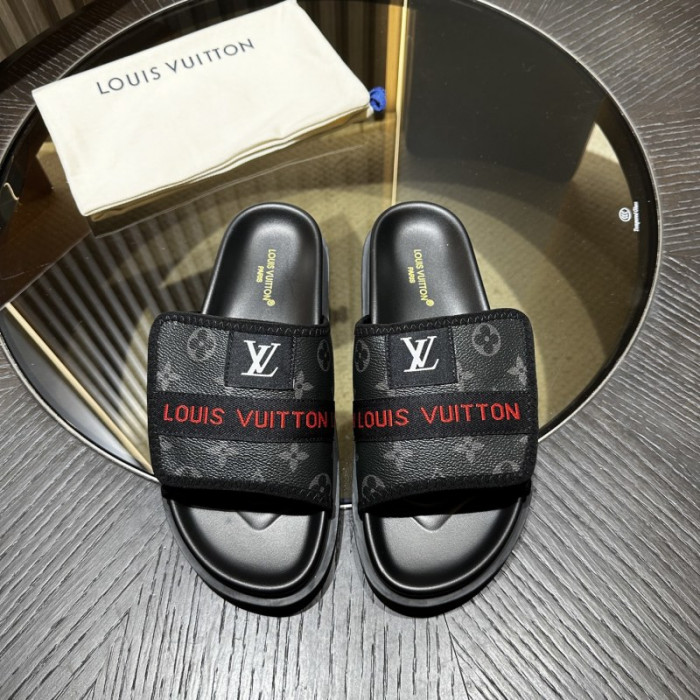 1*V SLIPPERS 11V0107-075