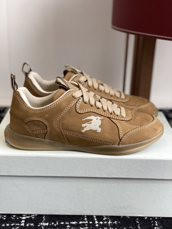 BBY SNEAKER BY00107