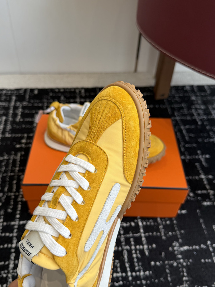 HER*MES SNEAKER HM1028-203
