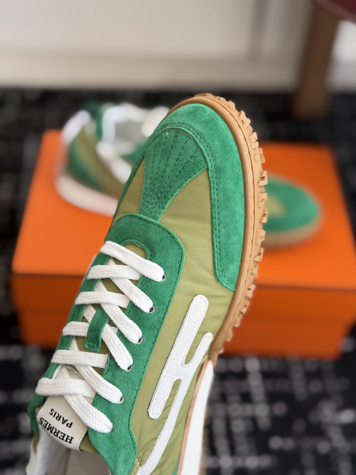 HER*MES SNEAKER HM1028-205