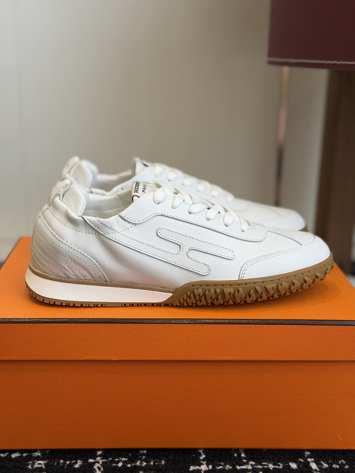 HER*MES SNEAKER HM1028-225