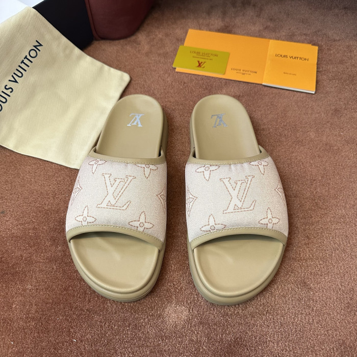 1*V SLIPPERS 11V0107-141