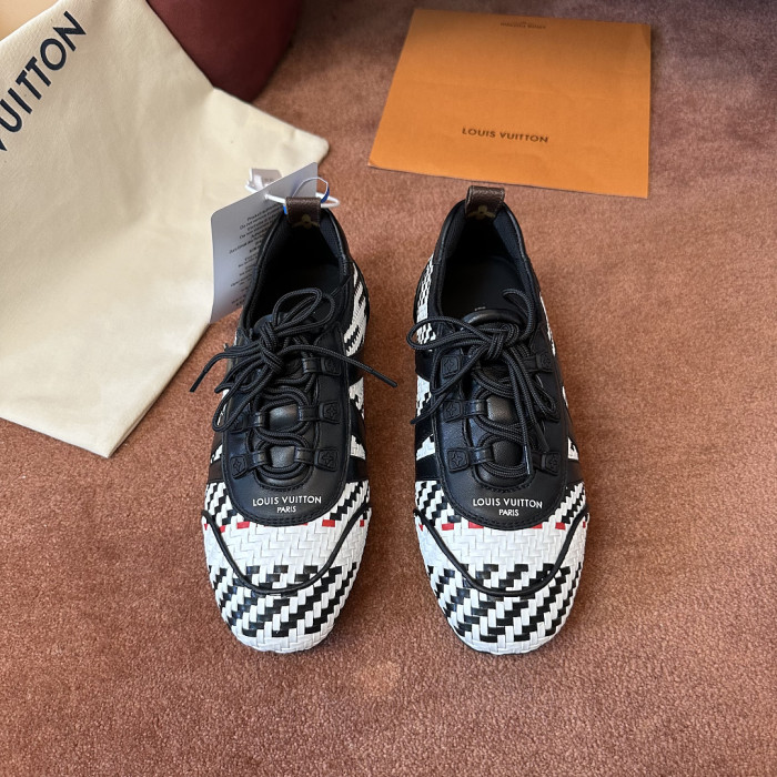 1V SHOES 1VS949
