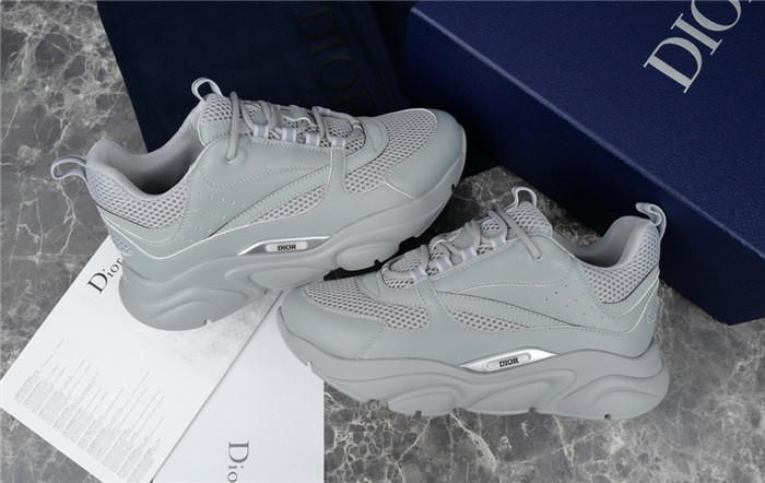 D10R B22 TRAINER SNEAKER 002-2555