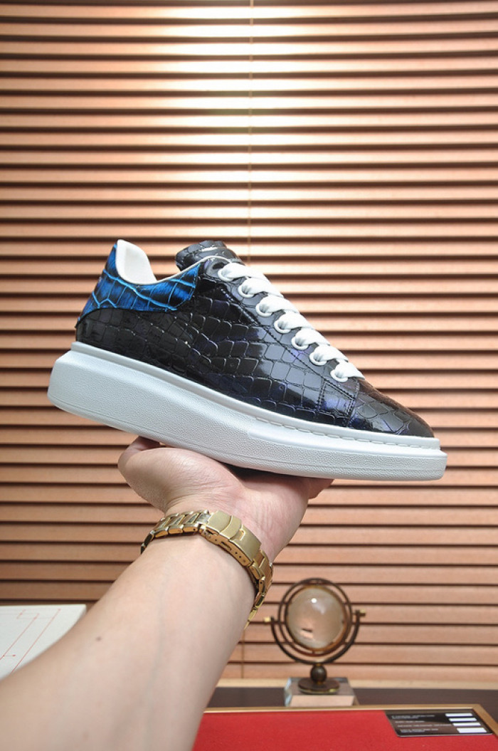 A1EXANDER M*QUEEN SNEAKERS WHGP7-100