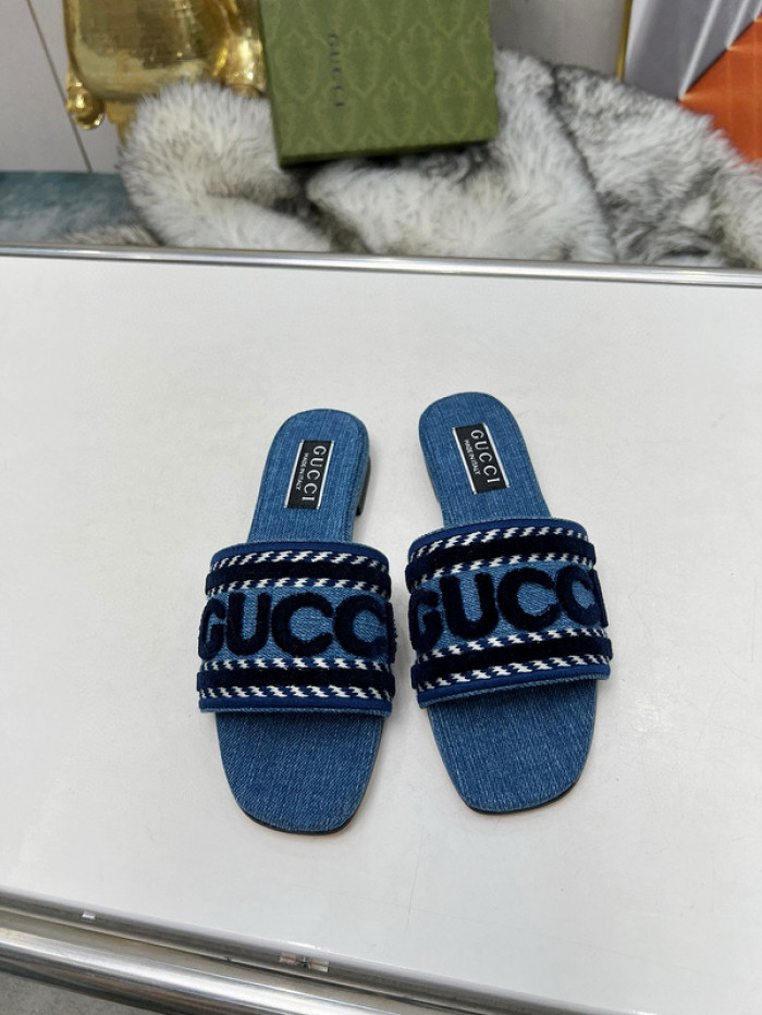 GUC* SLIPPERS DR258-088