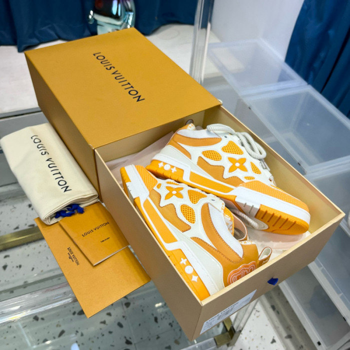 1V SNEAKERS 1V0425-252