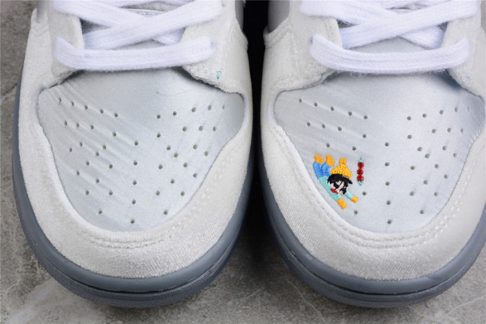 nike dunk low ice do2326-001