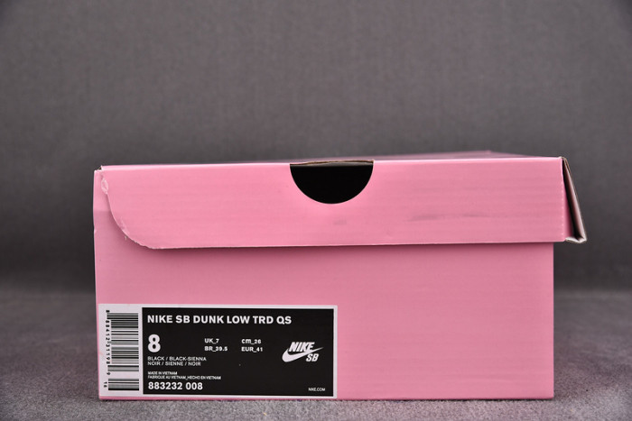 nike sb dunk low black pigeon 883232-008