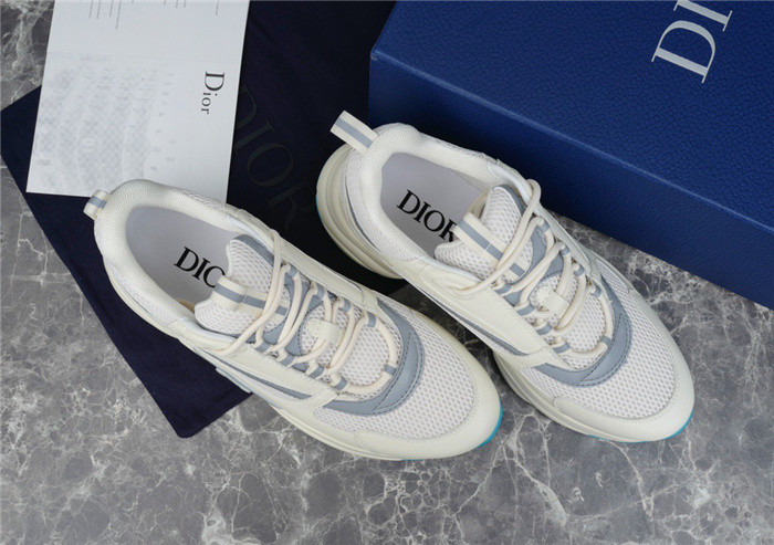 D10R B22 TRAINER SNEAKER