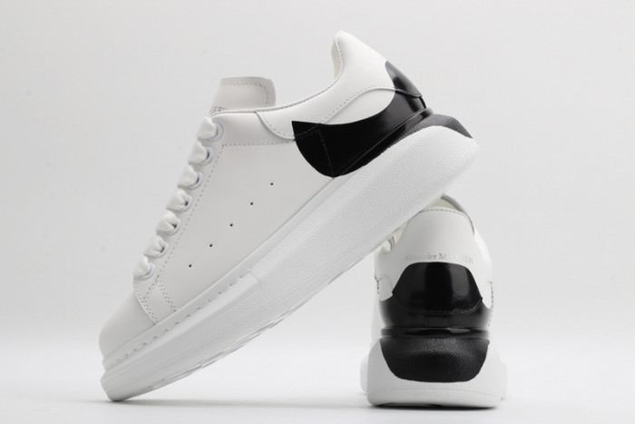 A1exa*der Mcqv*en SNEAKERS MC5563-033