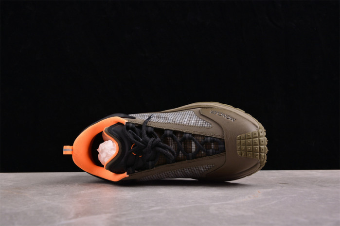 M*onc1er Trailgrip GTX-021